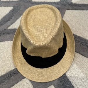 Angela William 100% paper straw hat